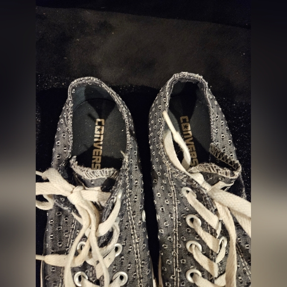 Converse Black and White Women's Sneakers Size 6 - Picture 6 of 8